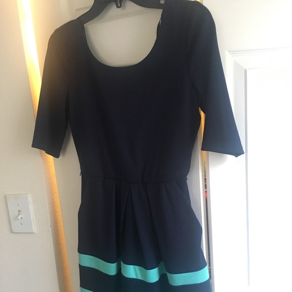 Dress - Picture 2 of 2